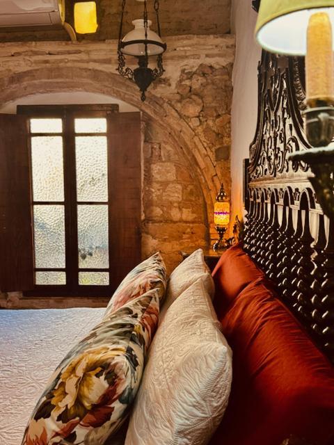 Oliva Courtyard Guesthouse Exterior foto